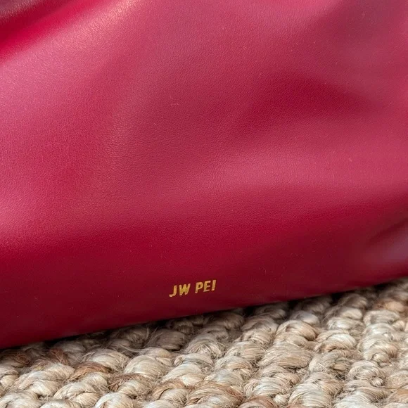 JW PEI Red Tote Bag - Picture 2 of 9